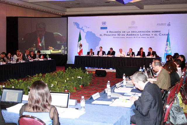 Aspectos de la reunión sobre Principio 10 de la Declaración de Río, realizada en el Hotel Hilton, en Guadalajara. Imagen: Semadet