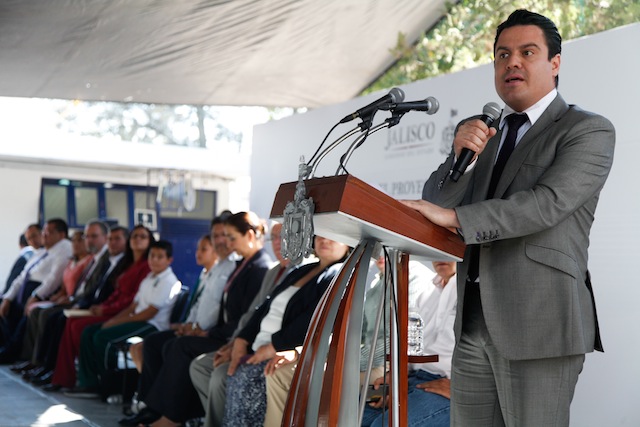 Jorge Aristóteles Sandoval en el evento de presentación de la propuesta de Ley de Cambio Climático. Imagen: Gobierno de Jalisco