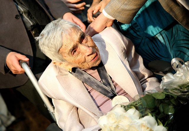 Luz María Villarreal de Puga en su homenaje al cumplir 100 años de edad. Imagen: UdeG