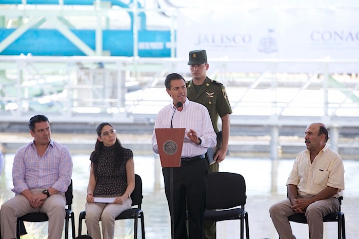 Enrique Peña Nieto inauguró la planta de tratamiento de Agua Prieta. Imagen: Presidencia de México